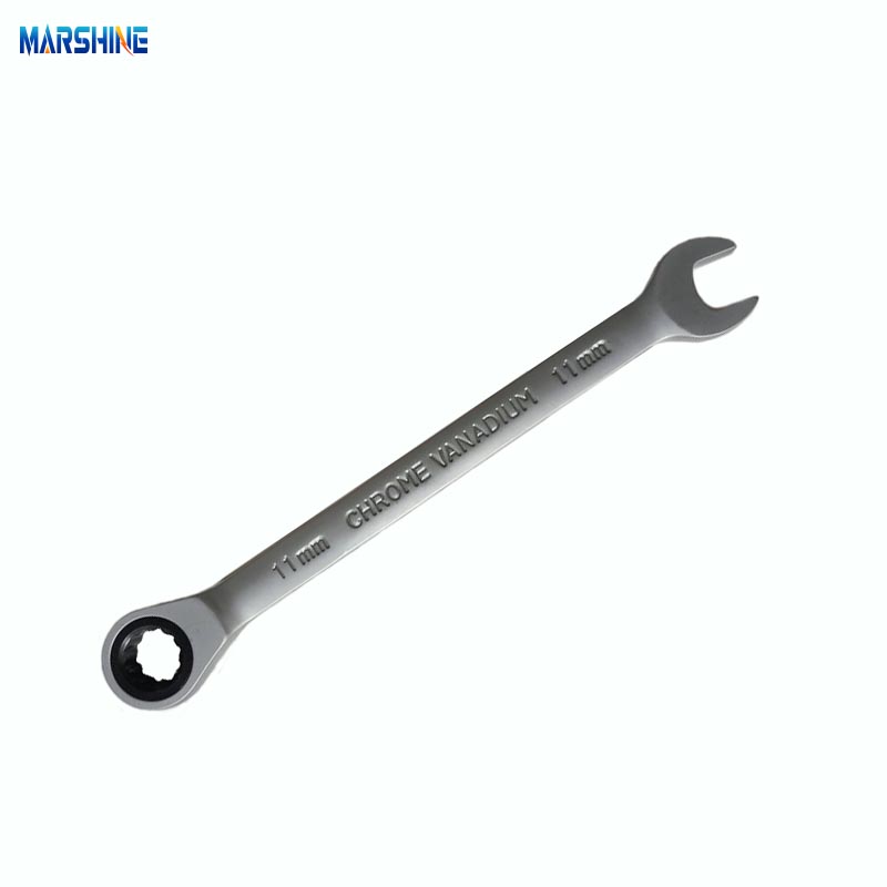 Llave combinada de trinquete métrico cromado