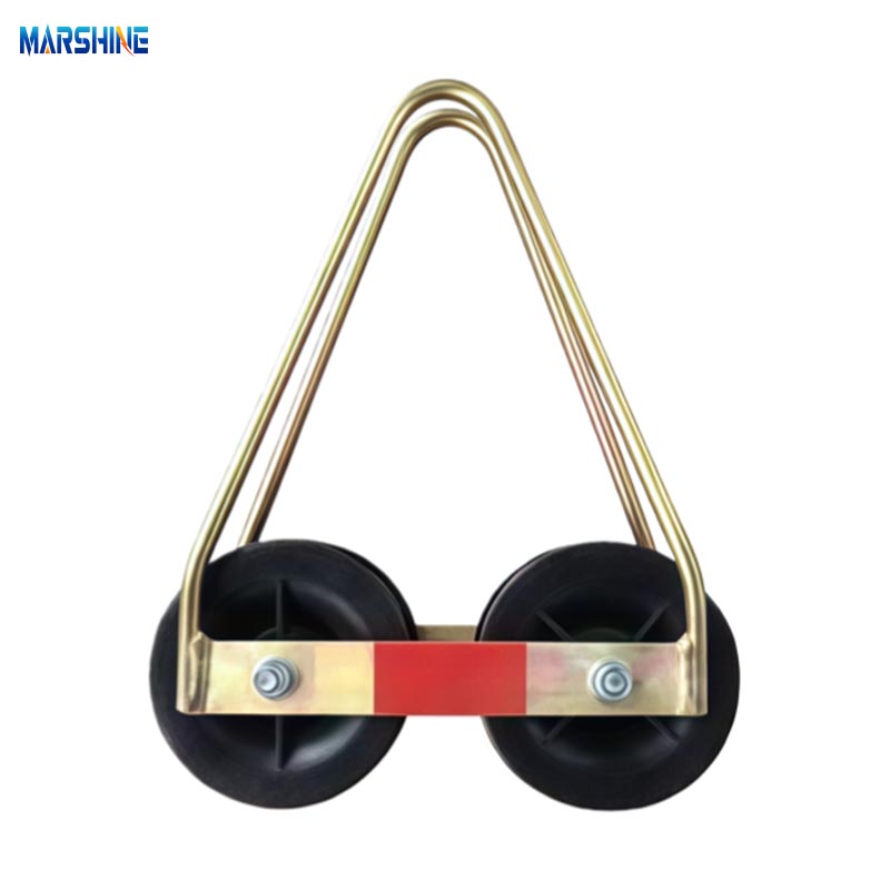 Rodillo de montaje de marco de acero galvanizado con línea aislada aérea de dos carcasas